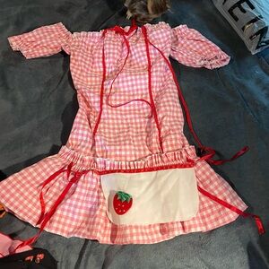 STRAWBERRY SHORTCAKE